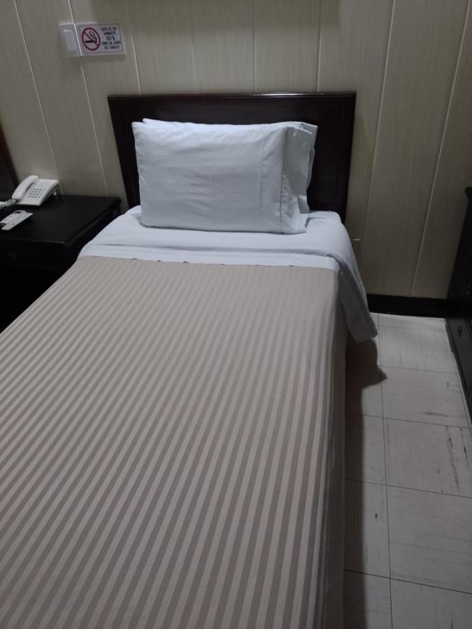 Hotel Sin Escala 팔미라 외부 사진